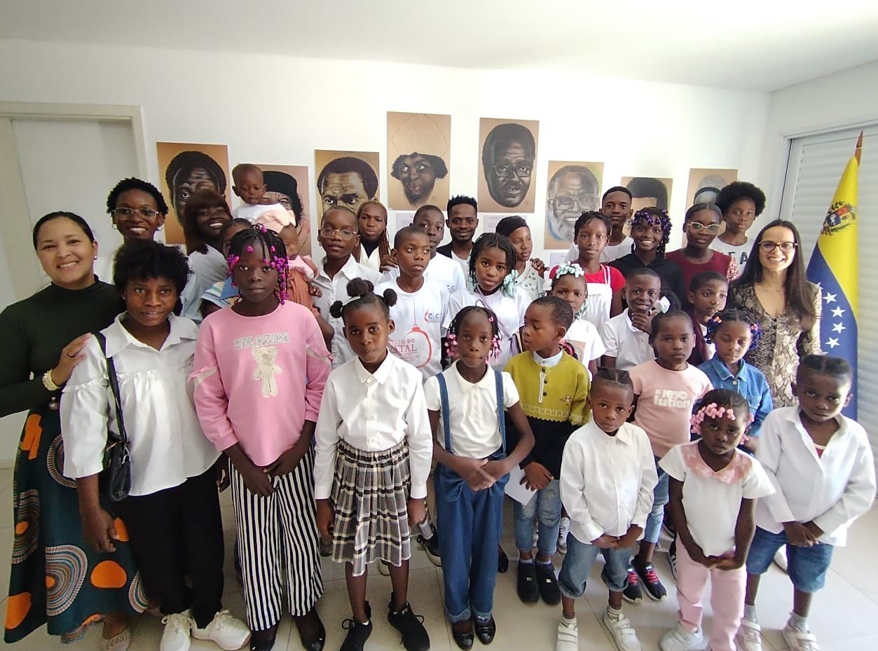 Venezuela promueve en Angola valores de identidad, cultura y hermandad con niños y jóvenes